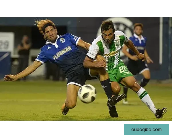 圣菲联合女足小负班菲尔德女足赛况回顾与表现分析